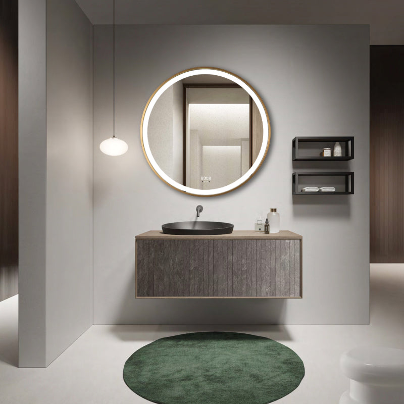 Oglinda LED 70×70 cm cu Rama Aurie, Senzor Miscare Premium – 3 Tipuri de Lumina, Dimabila, Ceas & Temperatura, Dezaburire