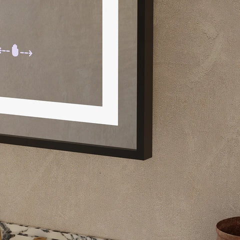 Oglinda LED 60×80 cm cu Rama Neagra, Senzor Miscare Premium – 3 Tipuri de Lumina, Dimabila, Ceas & Temperatura, Dezaburire